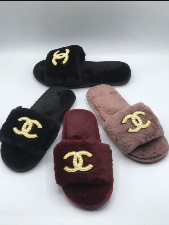 Furry best sale chanel slippers